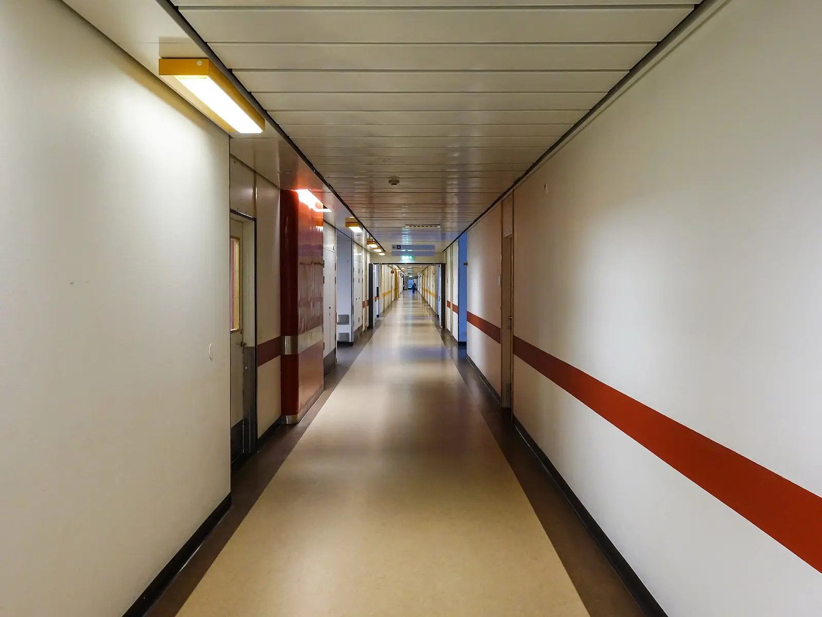 Couloir d’hôpital